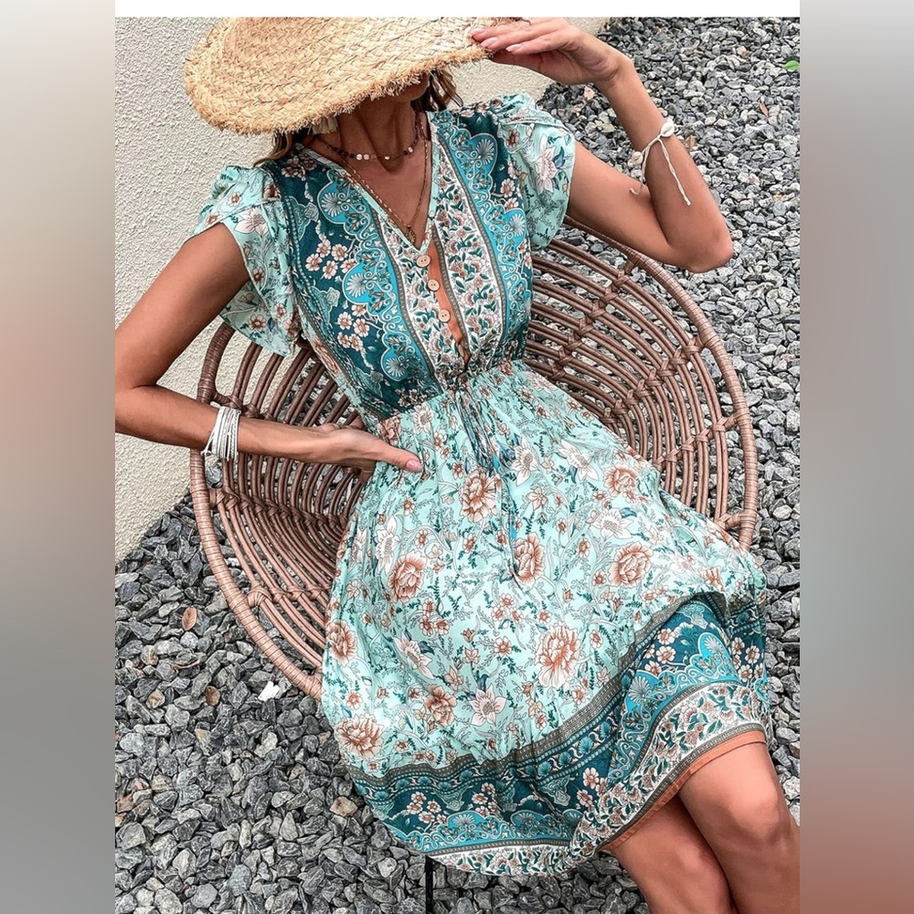 Floral Print Petal Sleeve Ruffle Hem Teal and Cream Dress - Picture 2 of 10
